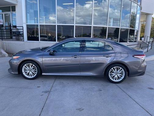 2019 Toyota Camry XLE