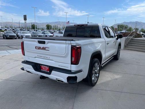 White Frost Tri-Coat 2024 GMC Sierra 1500 Denali
