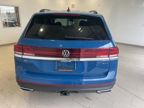 2025 Volkswagen Atlas 2.0T SE