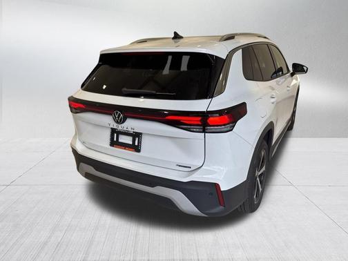 2026 Volkswagen Tiguan 2.0T SE