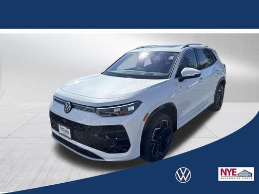 Pearl 2026 Volkswagen Tiguan 2.0T SEL R-Line Turbo