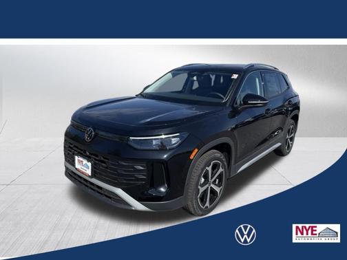 Black Pearl 2026 Volkswagen Tiguan 2.0T SE