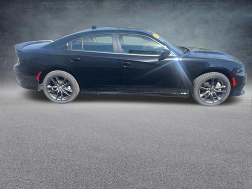 Pitch Black Clearcoat 2022 Dodge Charger GT