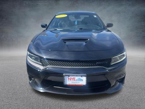 Pitch Black Clearcoat 2022 Dodge Charger GT