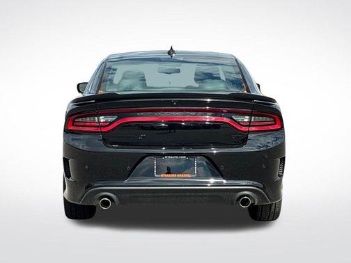 Pitch Black Clearcoat 2022 Dodge Charger GT