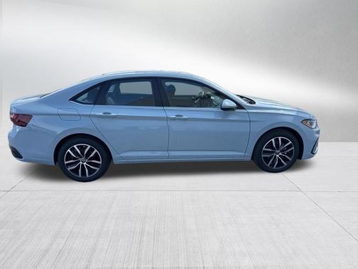 Monument Gray 2026 Volkswagen Jetta 1.5T SE