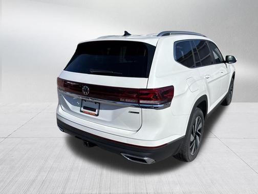 Pearl 2026 Volkswagen Atlas 2.0T SEL