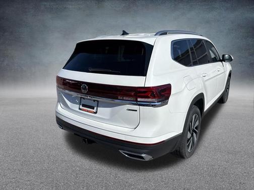 Opal White Pearl 2026 Volkswagen Atlas 2.0T SEL
