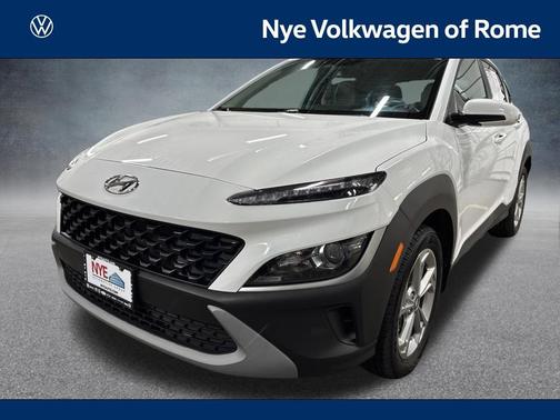 Lunar White 2023 Hyundai KONA SEL