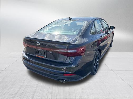 Black Pearl 2026 Volkswagen Jetta GLI 2.0T Autobahn