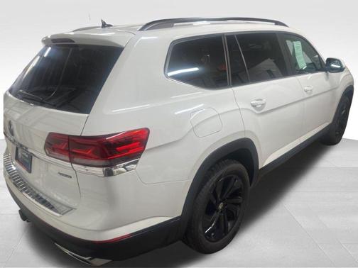 2023 Volkswagen Atlas 3.6L SE w/Technology