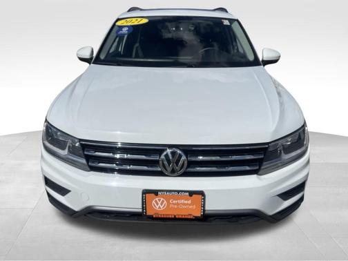 Pure White 2021 Volkswagen Tiguan 2.0T SE