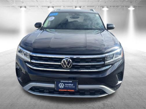Deep Black Pearl Effect 2023 Volkswagen Atlas 2.0T SEL