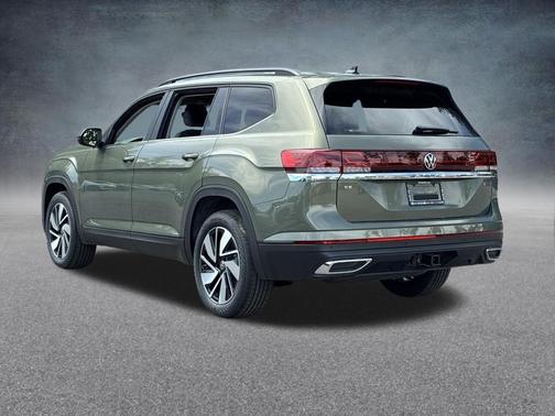 Green Pearl 2026 Volkswagen Atlas 2.0T SE W/TECHNOLOGY