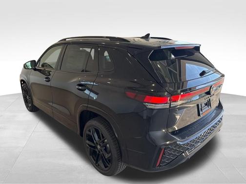 2025 Volkswagen Tiguan 2.0T SE R-Line Black