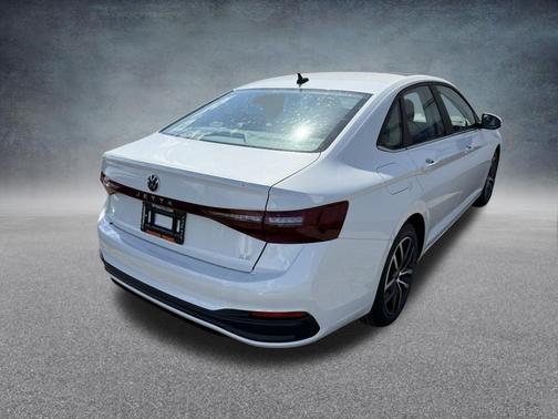 Opal White Pearl 2026 Volkswagen Jetta 1.5T SE