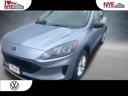 Blue Silver Metallic 2022 Ford Escape SE