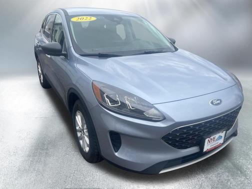 Blue Silver Metallic 2022 Ford Escape SE