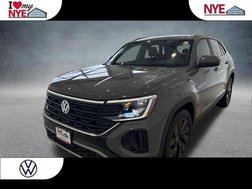 Pure Gray 2026 Volkswagen Atlas Cross Sport 2.0T SE W/TECHNOLOGY