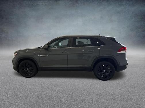 Pure Gray 2026 Volkswagen Atlas Cross Sport 2.0T SE W/TECHNOLOGY