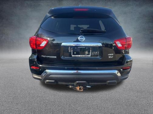Magnetic Black Pearl 2019 Nissan Pathfinder SV