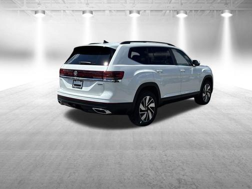 Opal White Pearl 2026 Volkswagen Atlas 2.0T SE W/TECHNOLOGY