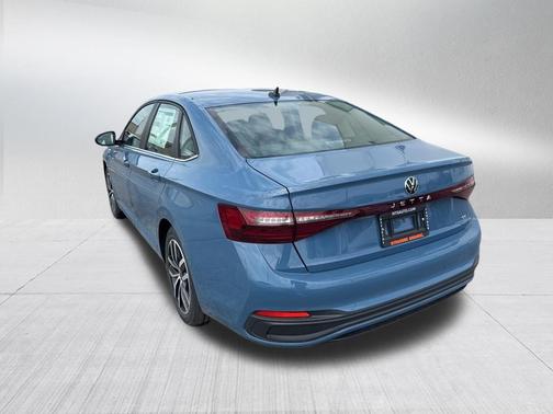 Blue Pearl 2026 Volkswagen Jetta 1.5T SE