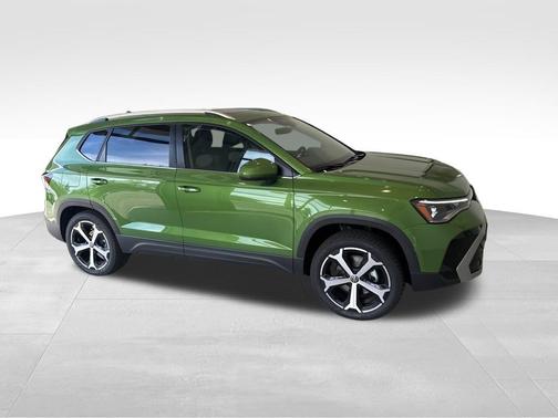 2025 Volkswagen Taos 1.5T SEL