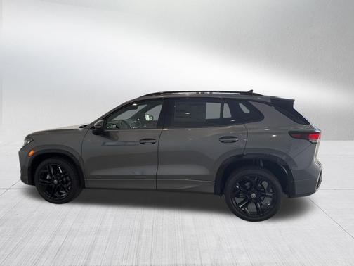 2025 Volkswagen Tiguan 2.0T SE R-Line Black