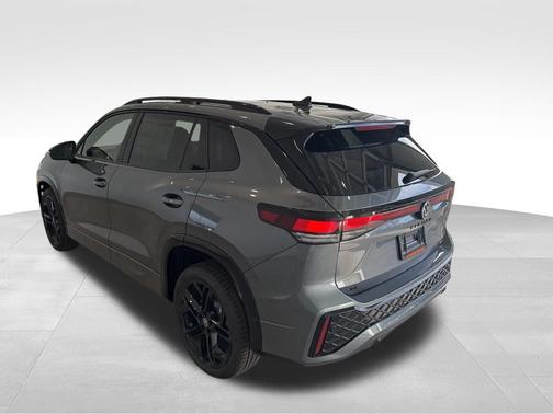 2025 Volkswagen Tiguan 2.0T SE R-Line Black