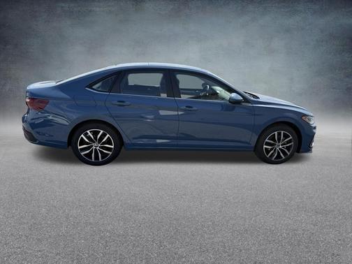 Monterey Blue Pearl 2026 Volkswagen Jetta 1.5T SE