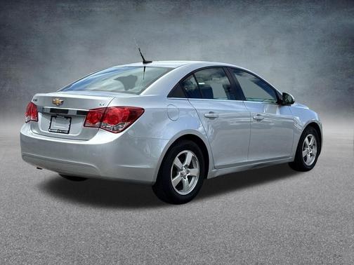 Silver Ice Metallic 2014 Chevrolet Cruze 1LT