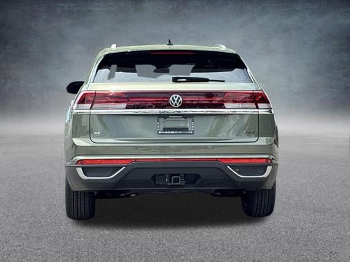 Avocado Green Pearl 2026 Volkswagen Atlas Cross Sport 2.0T SE W/TECHNOLOGY