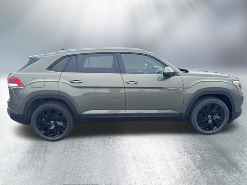 Avocado Green Pearl 2026 Volkswagen Atlas Cross Sport 2.0T SE W/TECHNOLOGY