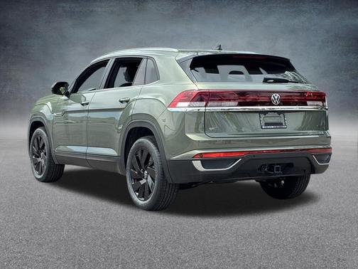 Avocado Green Pearl 2026 Volkswagen Atlas Cross Sport 2.0T SE W/TECHNOLOGY