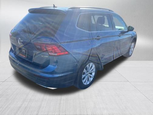 Silk Blue Metallic 2019 Volkswagen Tiguan 2.0T SE