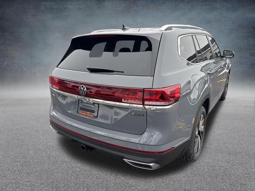 Pure Gray 2026 Volkswagen Atlas 2.0T SEL