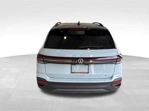 2025 Volkswagen Taos 1.5T SE Black