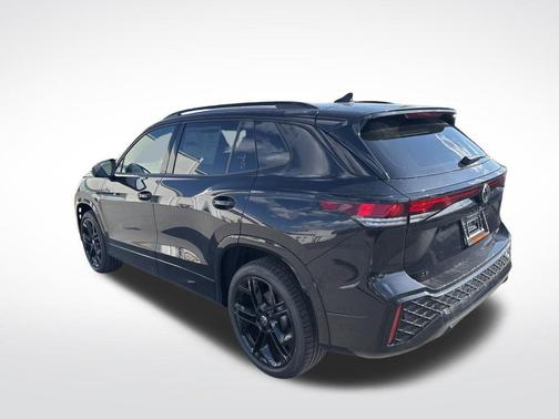 Deep Black Pearl Effect 2026 Volkswagen Tiguan 2.0T SE R-Line Black