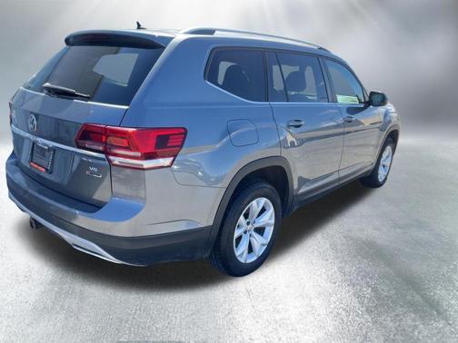 Platinum Gray Metallic 2019 Volkswagen Atlas 3.6L S