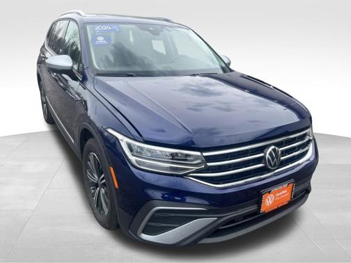 Atlantic Blue 2024 Volkswagen Tiguan 2.0T Wolfsburg Edition