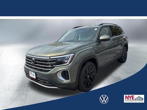 Green Pearl 2026 Volkswagen Atlas 2.0T SE W/TECHNOLOGY