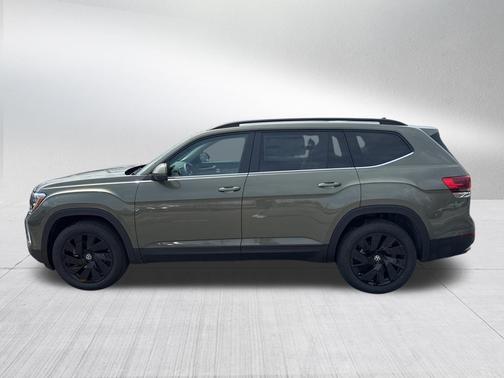 Green Pearl 2026 Volkswagen Atlas 2.0T SE W/TECHNOLOGY