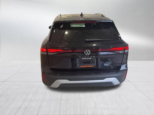 2025 Volkswagen Tiguan 2.0T S