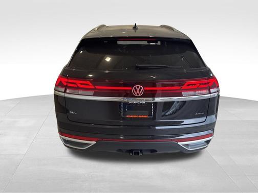 2026 Volkswagen Atlas Cross Sport 2.0T SEL