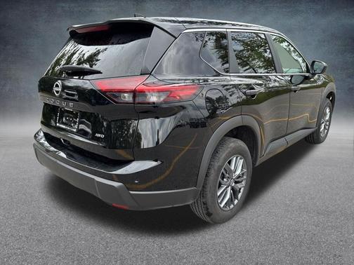 Black 2024 Nissan Rogue S