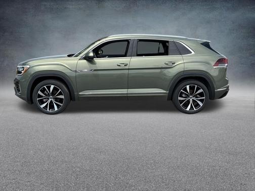 Avocado Green Pearl 2026 Volkswagen Atlas Cross Sport 2.0T SEL Premium R-Line