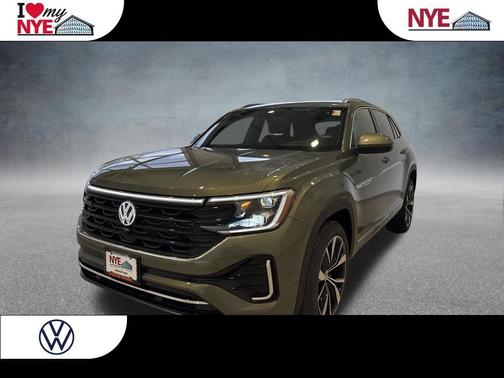 Avocado Green Pearl 2026 Volkswagen Atlas Cross Sport 2.0T SEL Premium R-Line