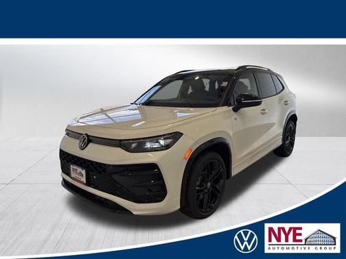 2026 Volkswagen Tiguan 2.0T SEL R-Line