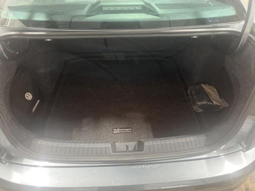 2021 Volkswagen Jetta 1.4T R-Line